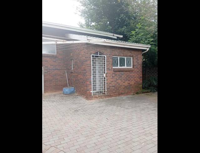 4 BEDROOM PROPERTY TO RENT IN MORNINGHILL